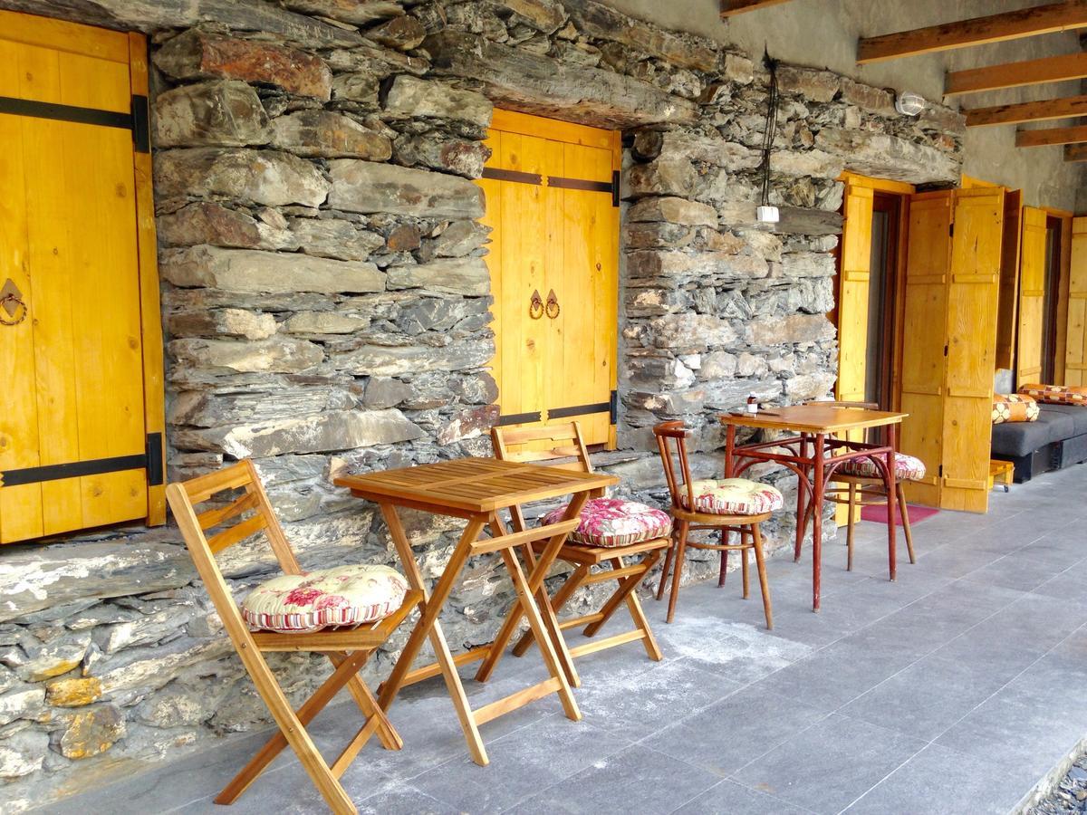 מלון Sno House In Kazbeg מראה חיצוני תמונה