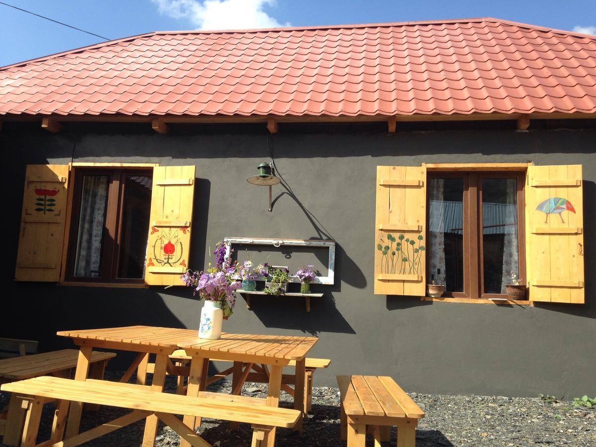 מלון Sno House In Kazbeg מראה חיצוני תמונה
